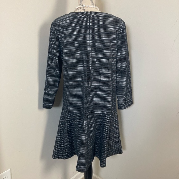 Loft Women’s Black Cream Mini Dress Drop Waist 3/4 Sleeves - Picture 4 of 4